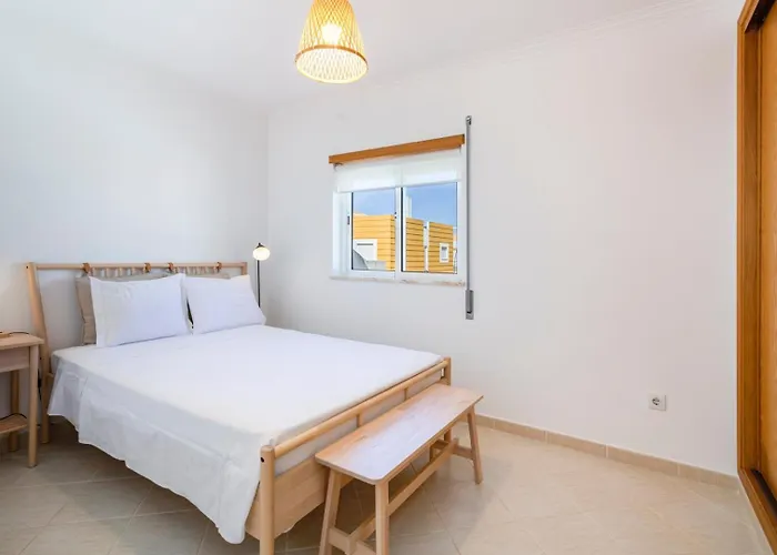 Pensionat Tac - Serenity Manta Rota